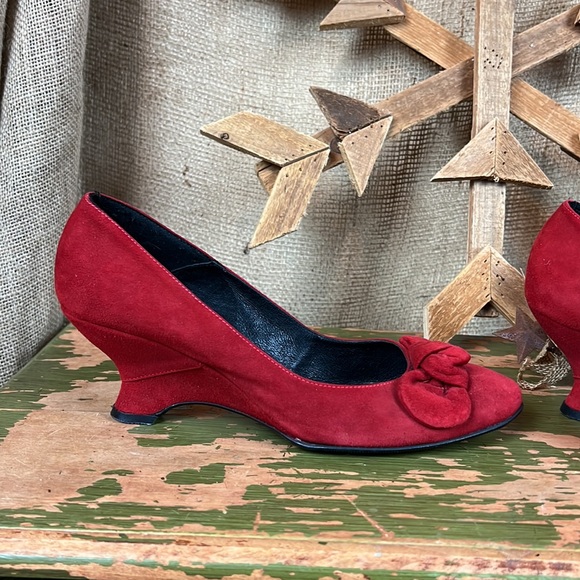 Bravo Browns Suede Shoes - Picture 3 of 9